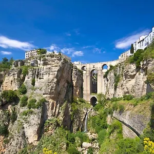 Esencia , Ronda España